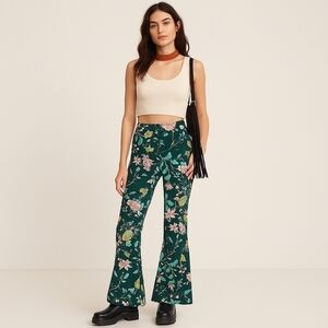 Ann Taylor LOFT Tropical Print Flare Pants – Size 10 - NWT